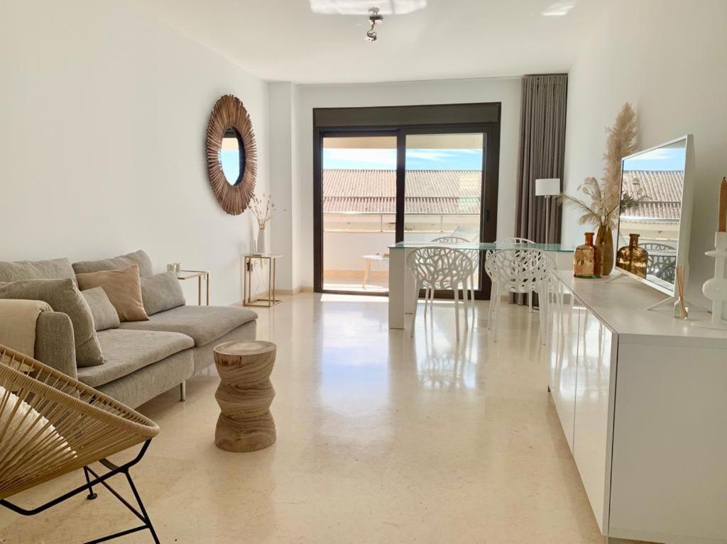 Precioso Piso Con Magnifica Vista Cerca Playa *